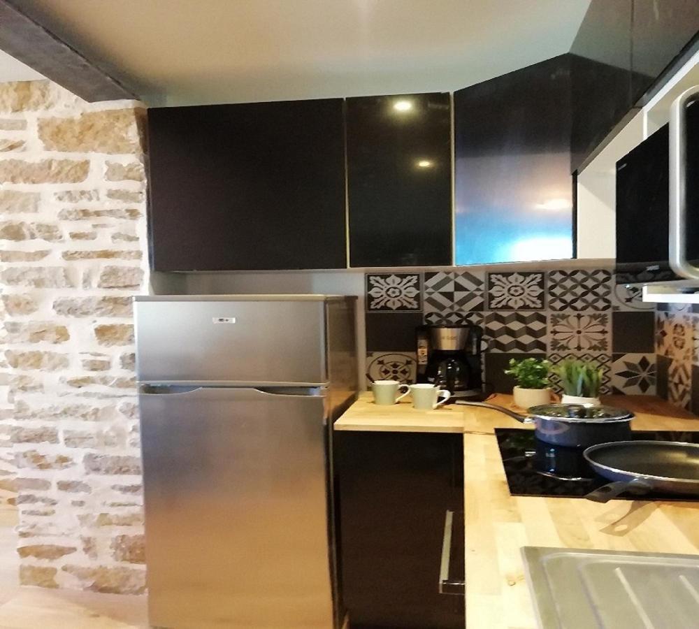 Tourmaline Apartment กงการ์โน ภายนอก รูปภาพ